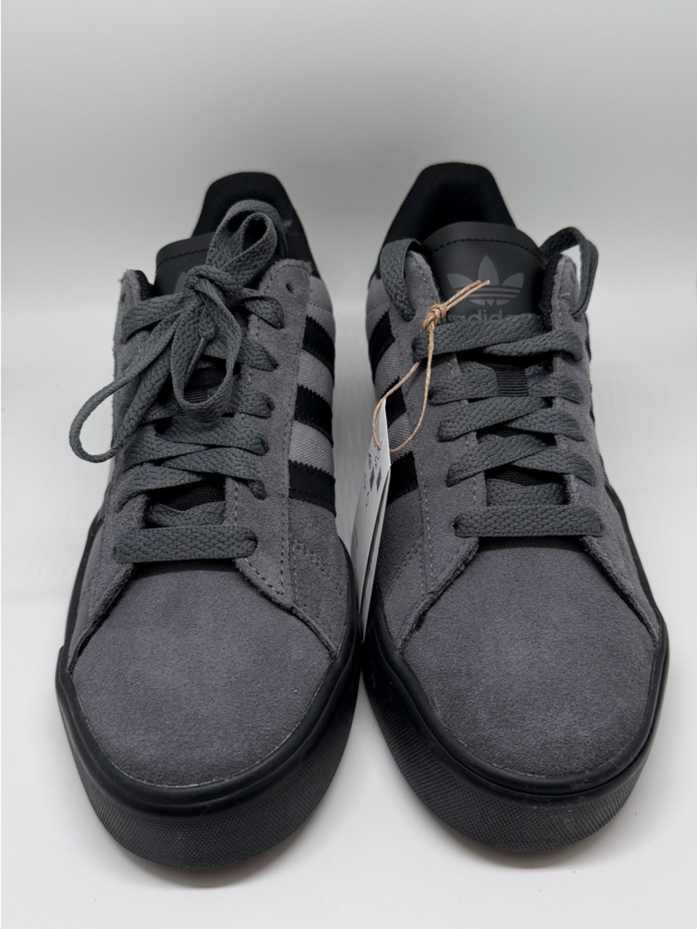 NWT Adidas Men's Gray Suede Casual Sneakers Sz 7.5